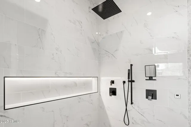 $5,800,000 | 3282 East Palo Verde Drive, Paradise Valley, AZ 85253