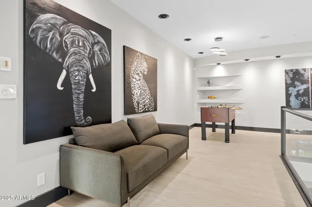 $5,800,000 | 3282 East Palo Verde Drive, Paradise Valley, AZ 85253