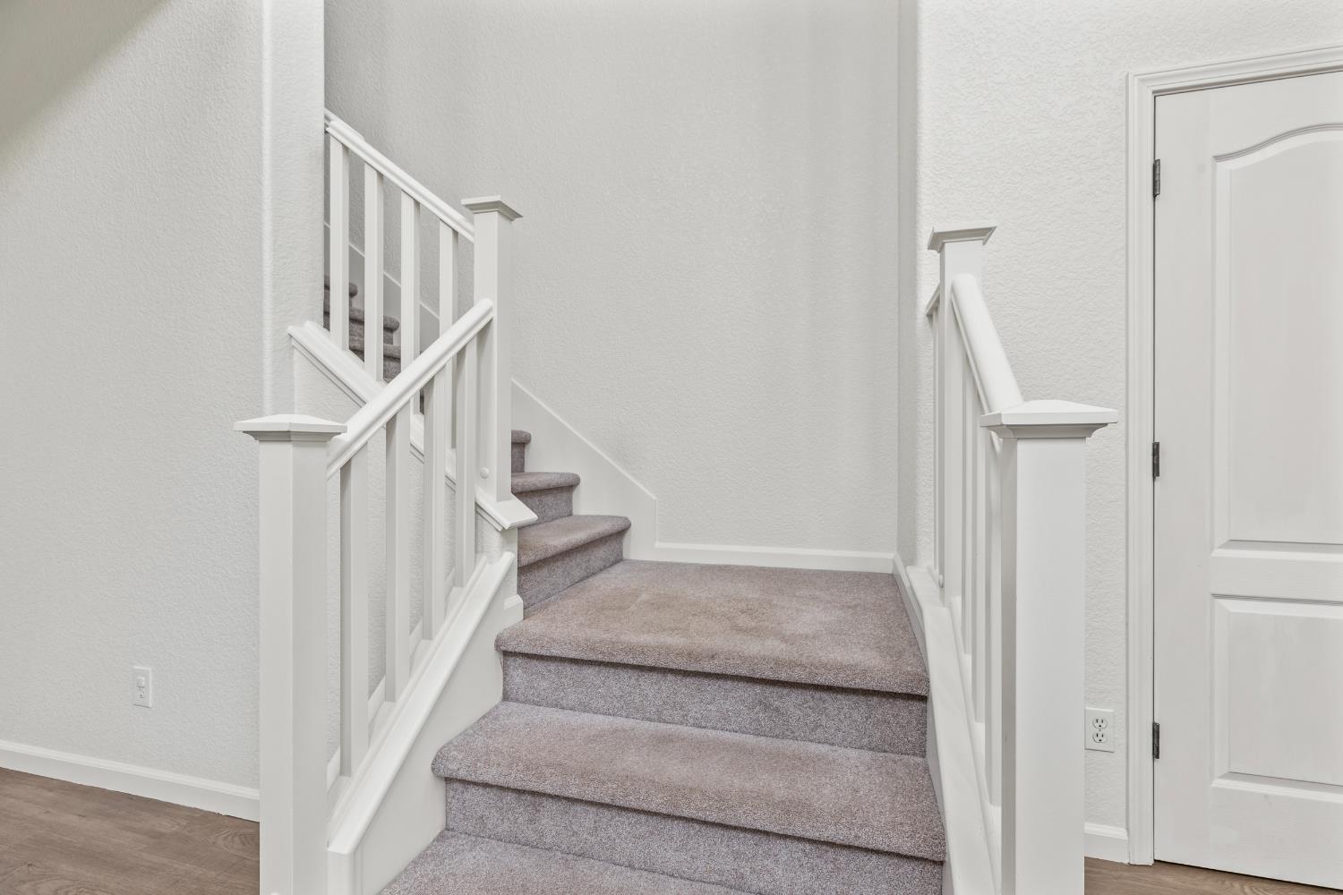 2836 Tabriz Drive Modesto, CA 95355 - Photo 6 of 35