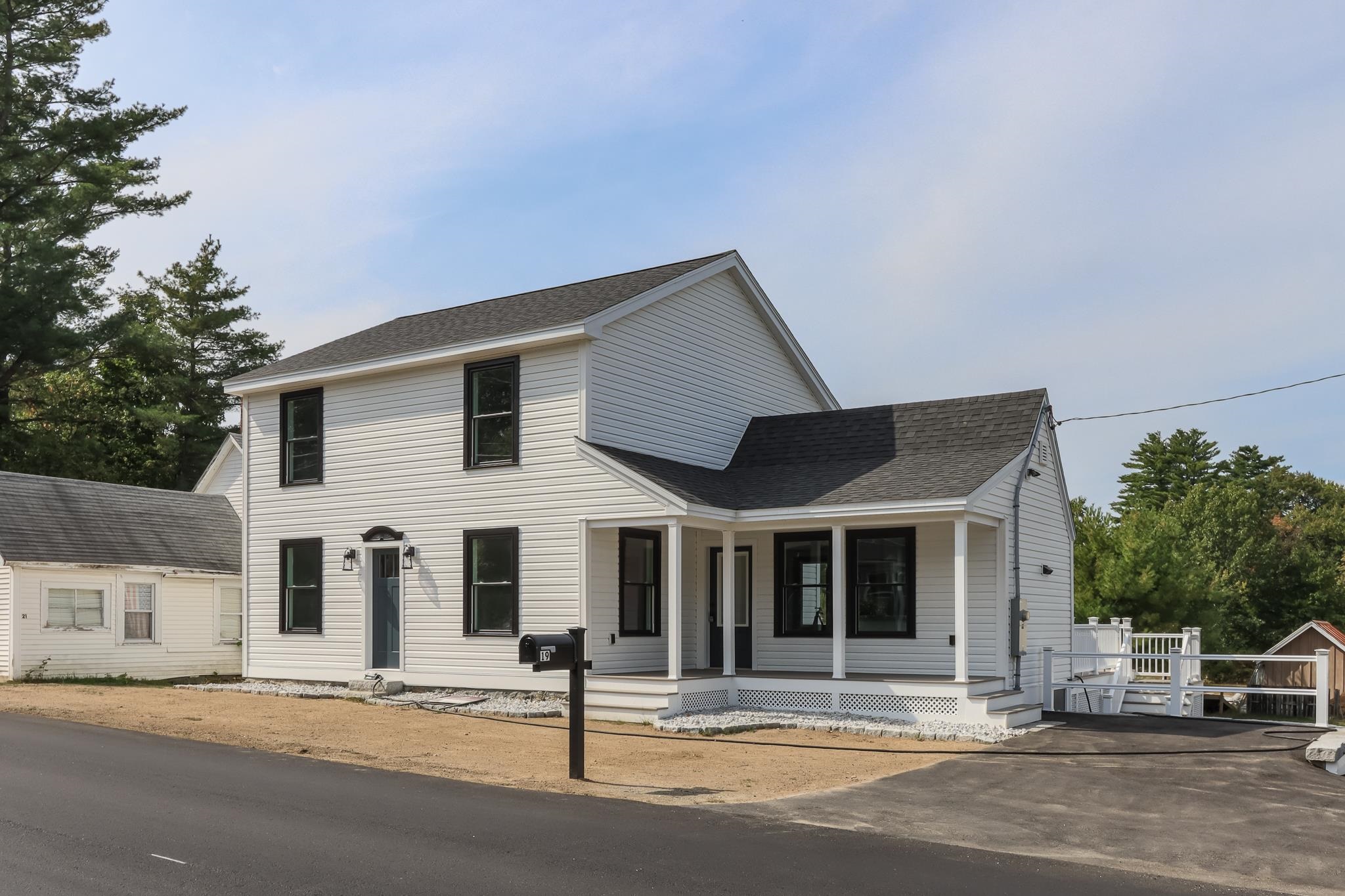 19 Old Manchester Road Raymond, NH 03077 - Photo 33 of 42