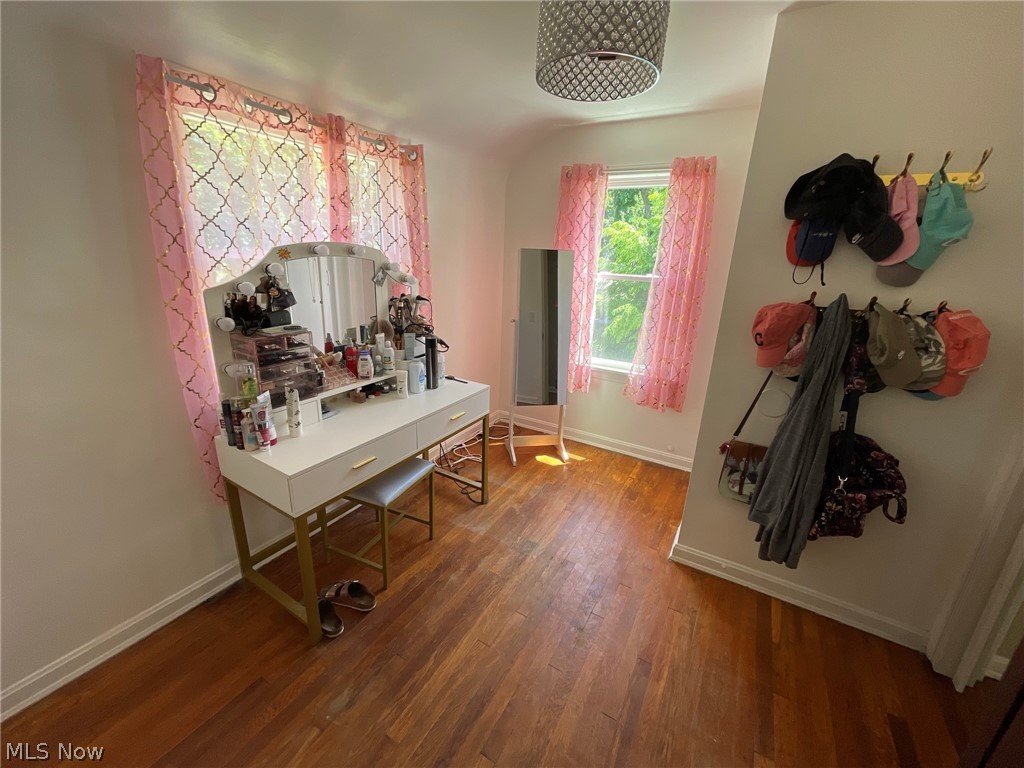 1146 Winston Road Cleveland, OH 44121 - Photo 14 of 22