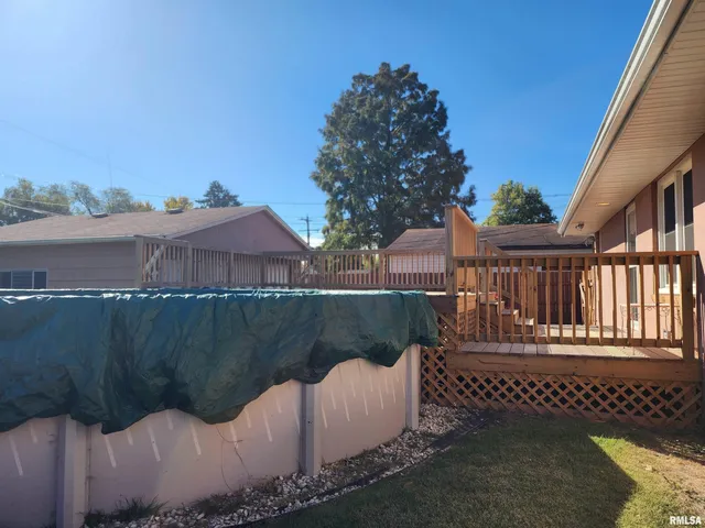 $169,500 | 1208 North Kankakee Street, Lincoln, IL 62656