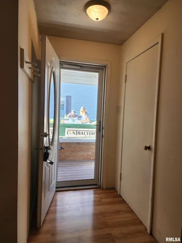 $169,500 | 1208 North Kankakee Street, Lincoln, IL 62656