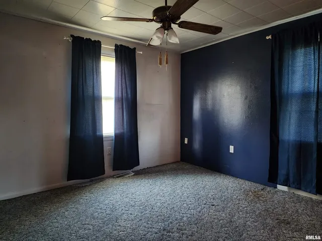 $169,500 | 1208 North Kankakee Street, Lincoln, IL 62656