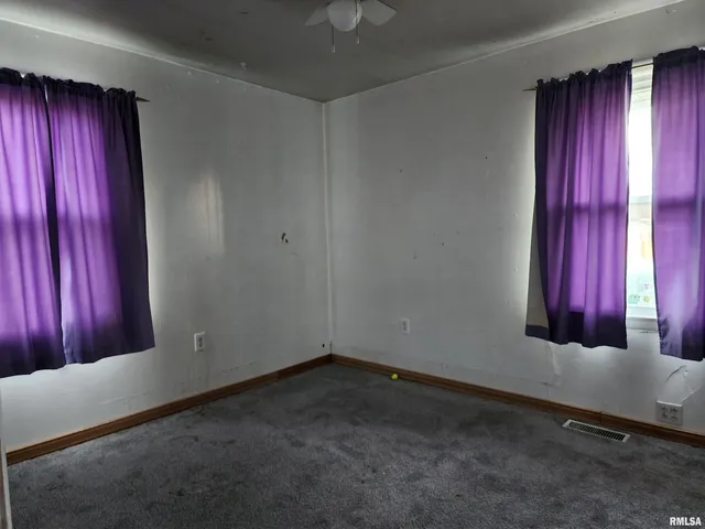 $169,500 | 1208 North Kankakee Street, Lincoln, IL 62656