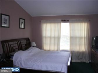 3305 Sterling Road Yardley, PA 19067 - Photo 5 of 11 Gallery Image 5