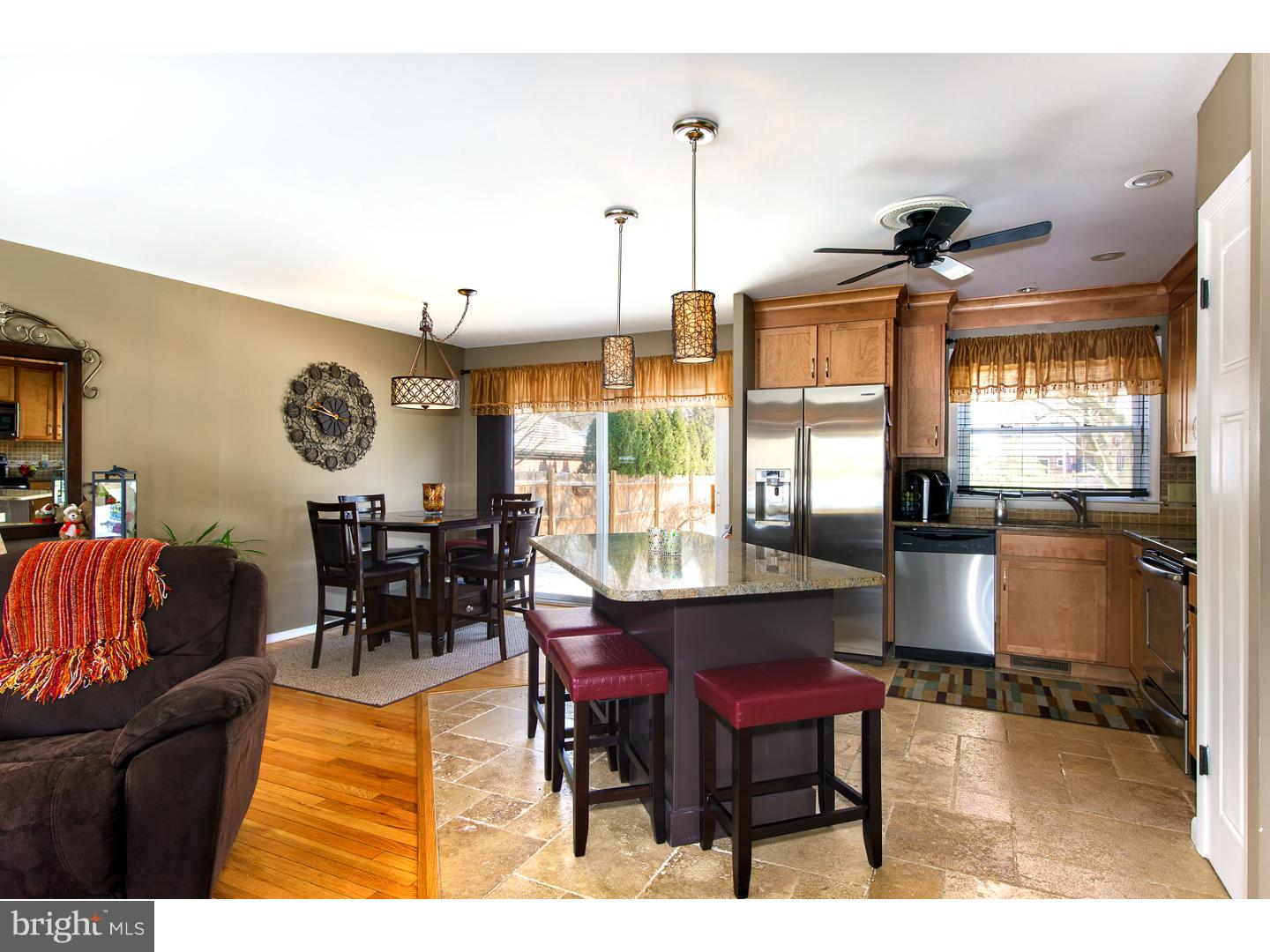 1017 Robin Road Wyomissing, PA 19610 - Photo 2 of 20 Kitchen
