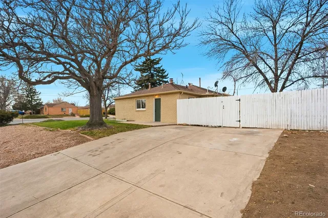 $430,000 | 1721 Eppinger Boulevard, Thornton, CO 80229