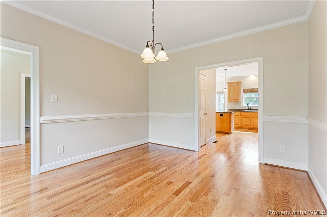 1717 Dandy Loop Road Yorktown, VA 23692 - Photo 11 of 50 Gallery Image 11