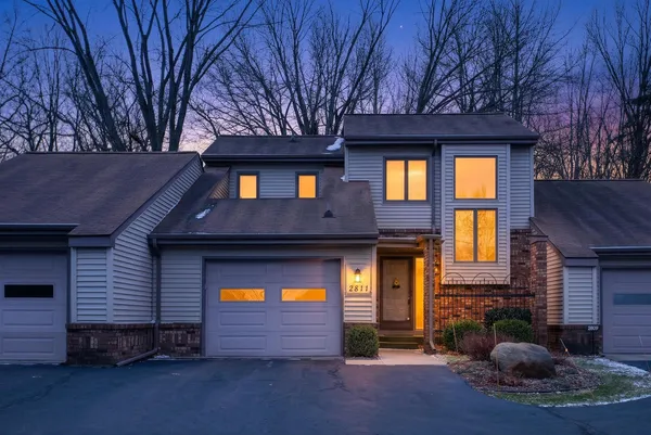 $265,000 | 2811 South Wood Dale Drive, Jackson, MI 49203