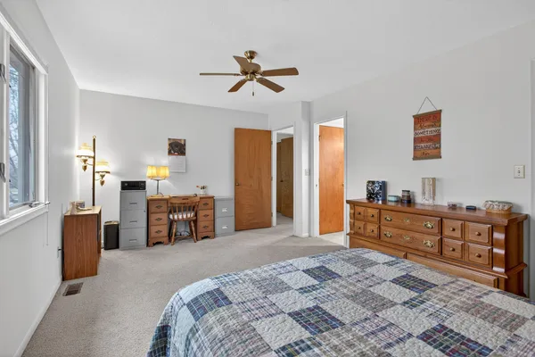 $265,000 | 2811 South Wood Dale Drive, Jackson, MI 49203