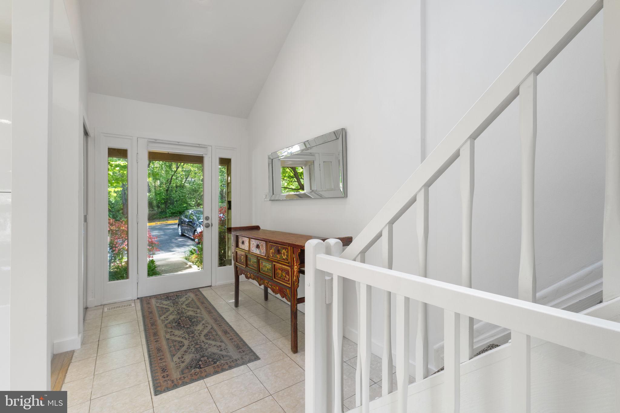 11163 Lake Chapel Lane Reston, VA 20191 - Photo 16 of 129