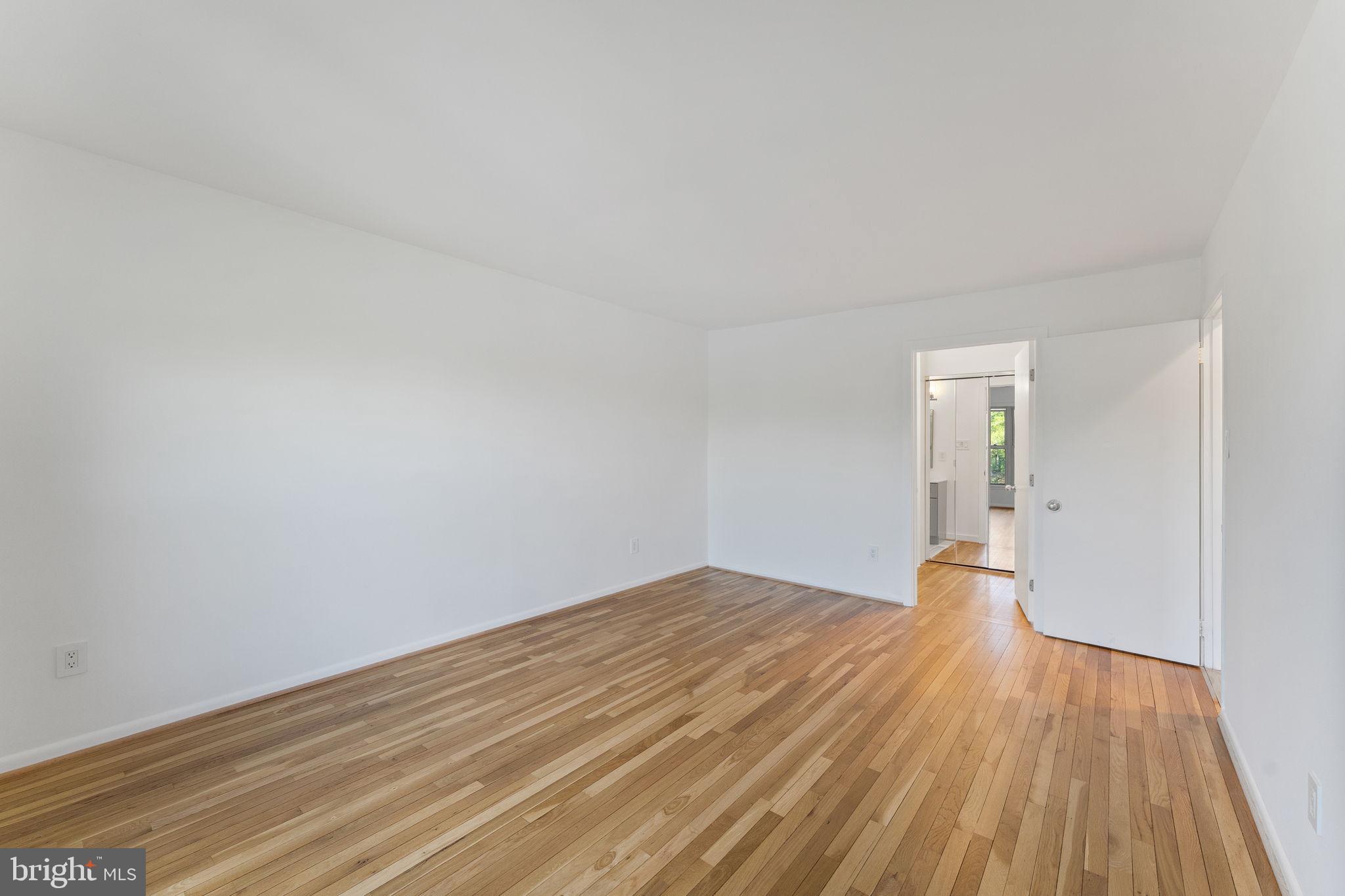 11163 Lake Chapel Lane Reston, VA 20191 - Photo 46 of 129