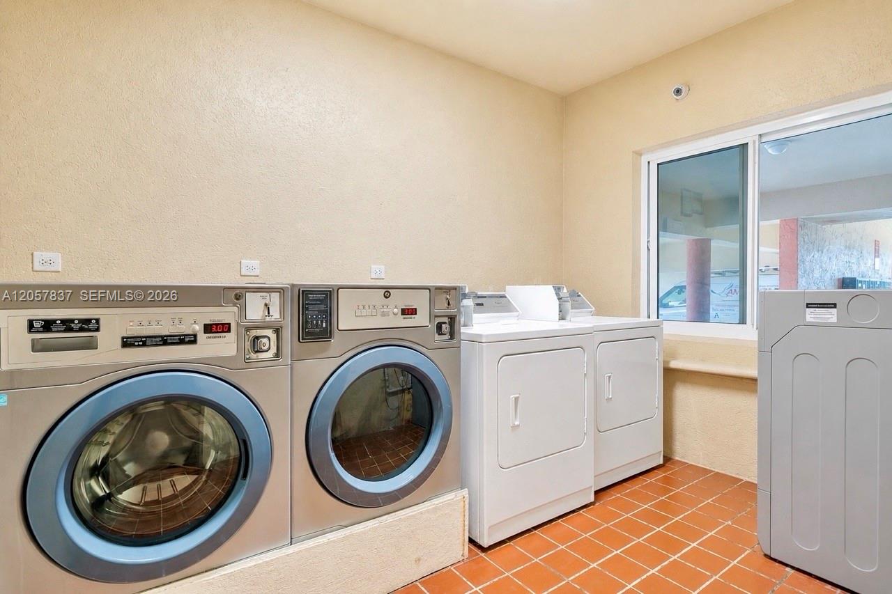 2400 Northwest 16th St Road, Unit 407 Miami, FL 33125 - Photo 15 of 49 Gallery Image 15