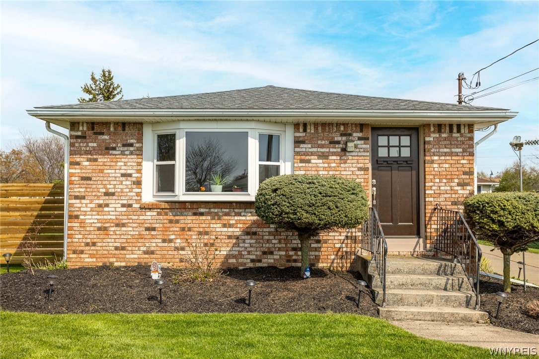 185 Dean Road Cheektowaga, NY 14043 - Photo 1 of 1 Gallery Image 1