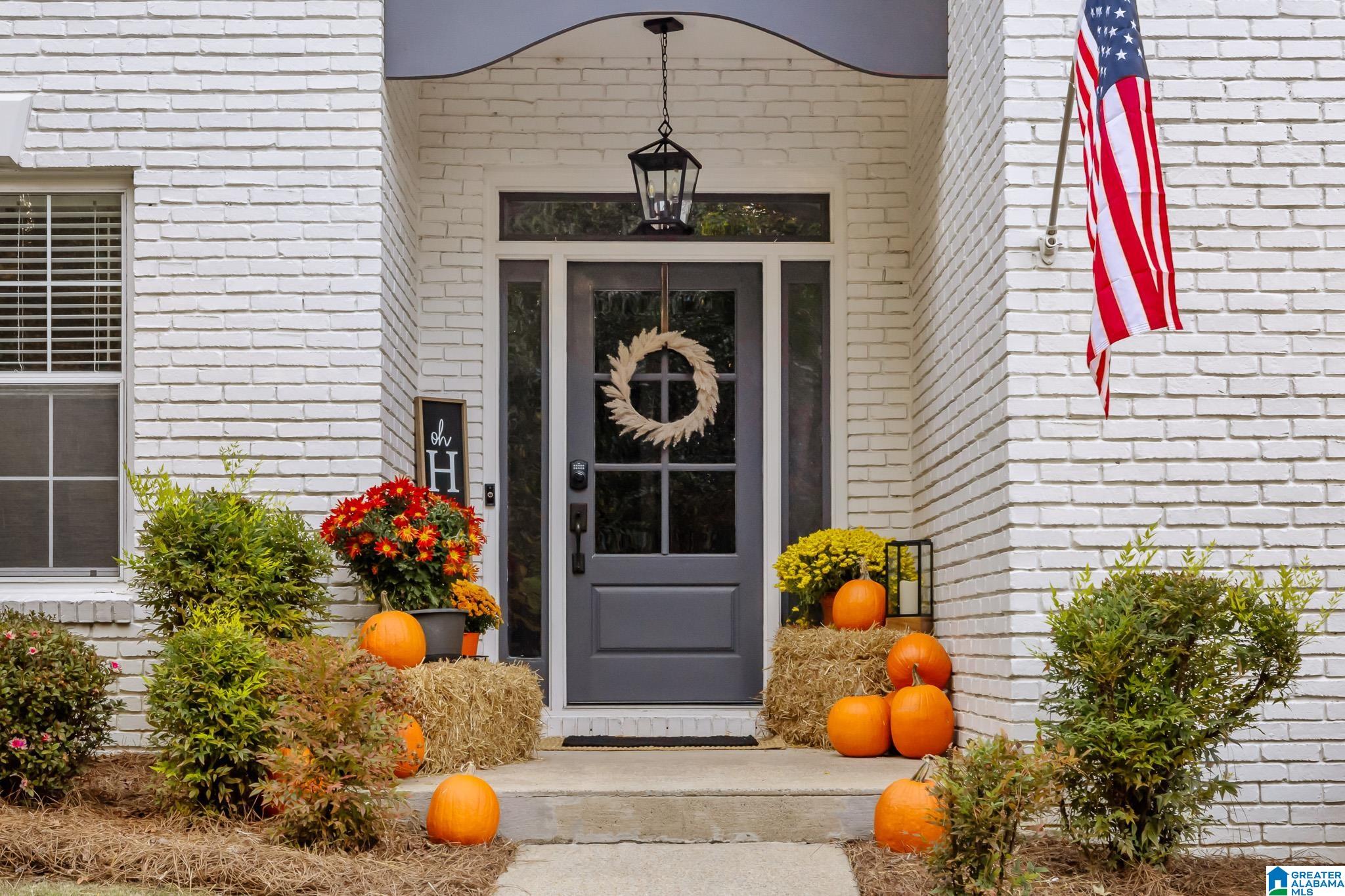 3521 Rhodes Drive Birmingham, AL 35209 - Photo 2 of 38
