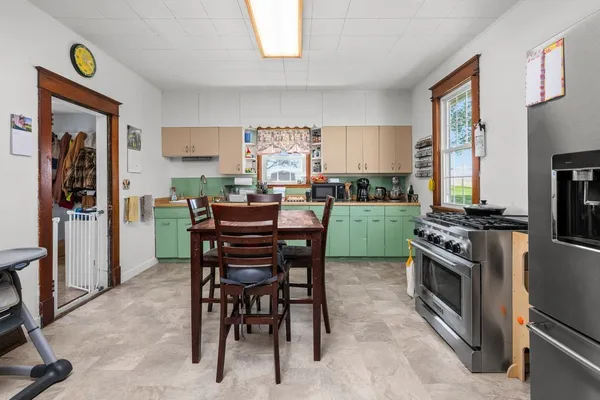 $410,000 | 1989 Union Avenue, Wilton, IA 52778