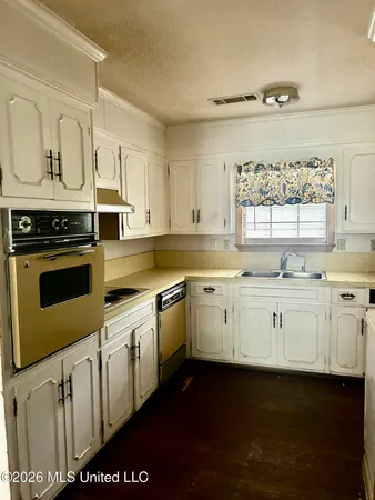 $155,000 | 306 North Mcarthur Circle, Indianola, MS 38751