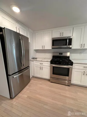 $1,850 | 42 South Louis Street, Unit 2, Fords, NJ 08863