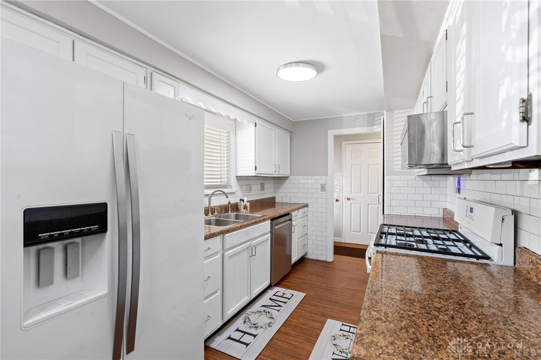 5159 Fishburg Road Huber Heights, OH 45424 - Photo 5 of 30