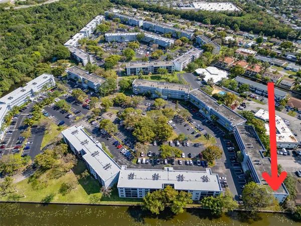 $162,999 | 119 Royal Park Drive, Unit 4H, Oakland Park, FL 33309