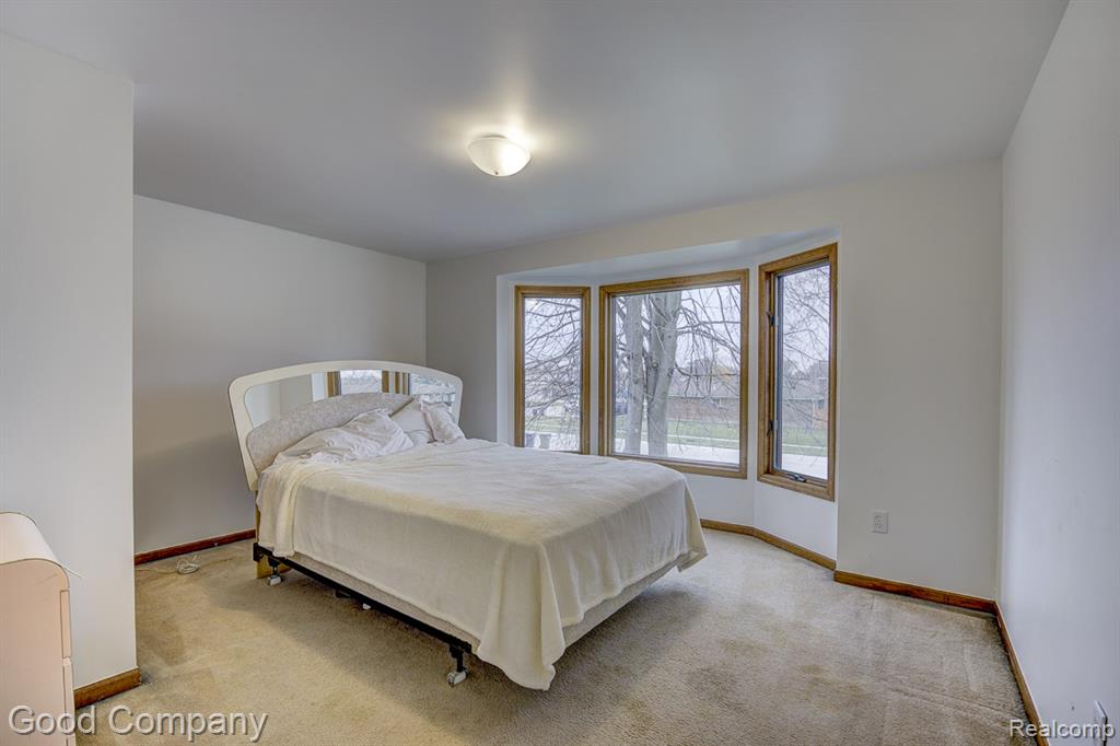 38092 Westchester Road Sterling Heights, MI 48310 - Photo 35 of 53