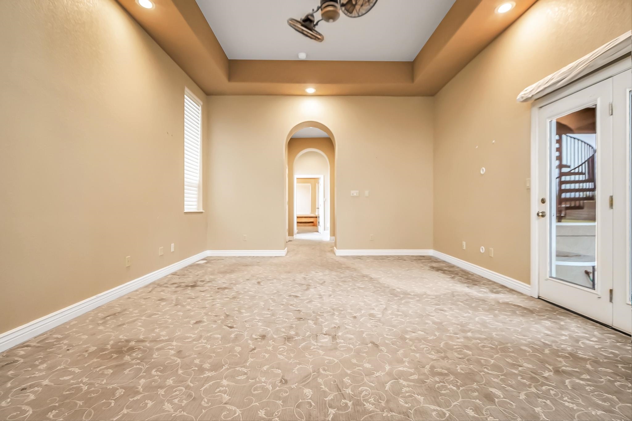 2224 H Road Grand Junction, CO 81505 - Photo 23 of 42 an empty room with a empty space and window