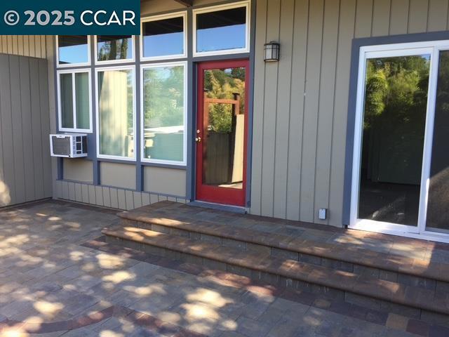 891-891 Bell Street Lafayette, CA 94549 - Photo 44 of 55 #899 Front Entry