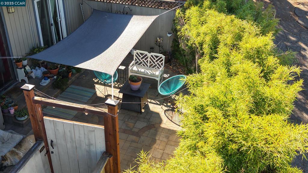 891-891 Bell Street Lafayette, CA 94549 - Photo 47 of 55 #899 Front Yard