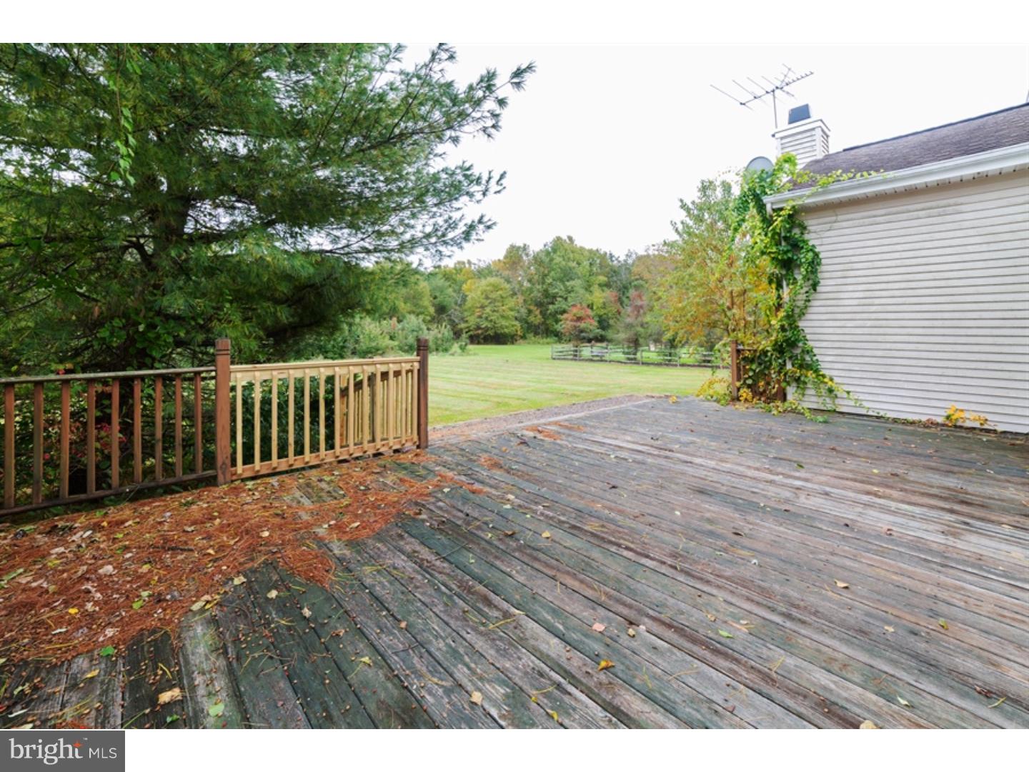 462 Oakshade Road Shamong, NJ 08088 - Photo 23 of 24 Deck