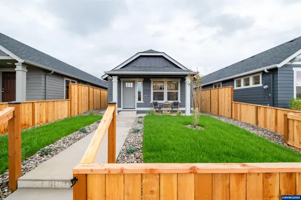$324,990 | 4740 Southeast Harrier Street, Albany, OR 97322