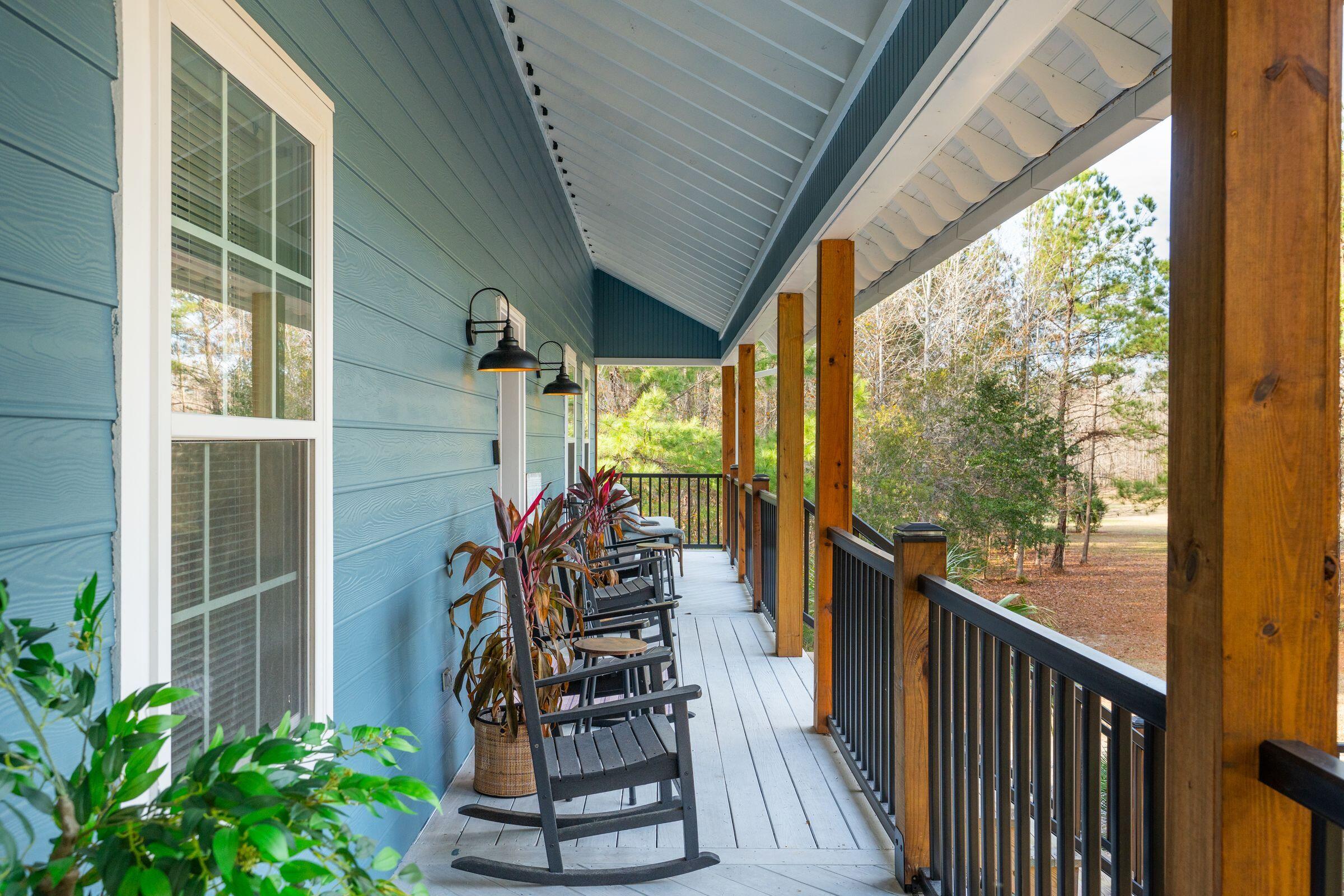 269 Belladonna Court Georgetown, SC 29440 - Photo 13 of 98 269BelladonnaCt-KeenEyeMarketing-003