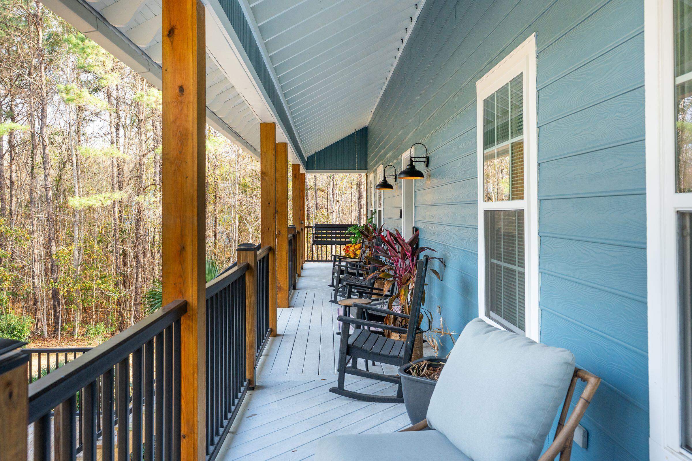 269 Belladonna Court Georgetown, SC 29440 - Photo 16 of 98 269BelladonnaCt-KeenEyeMarketing-006