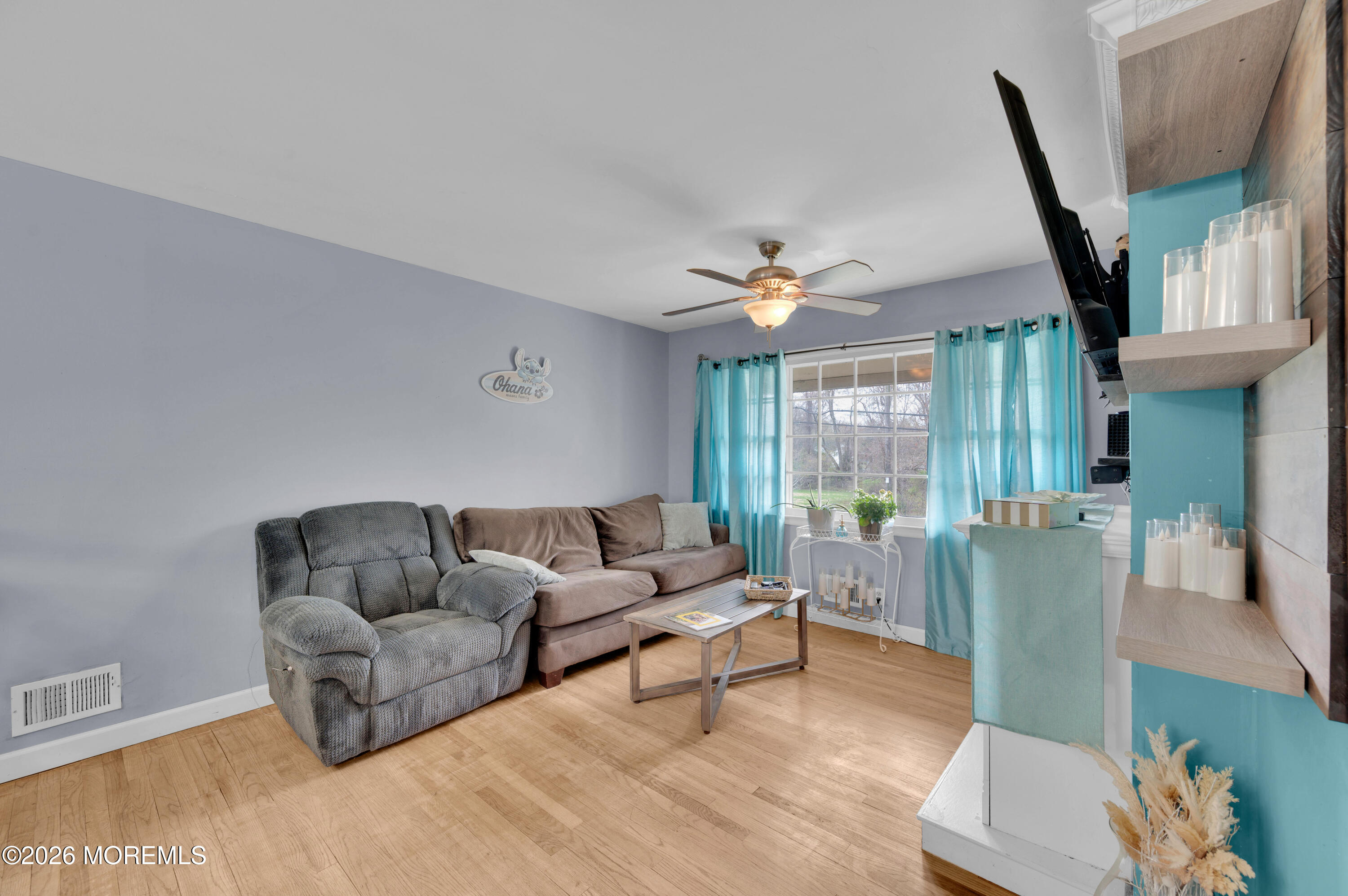 15 Ralph Place Jackson, NJ 08527 - Photo 12 of 29 Living 1