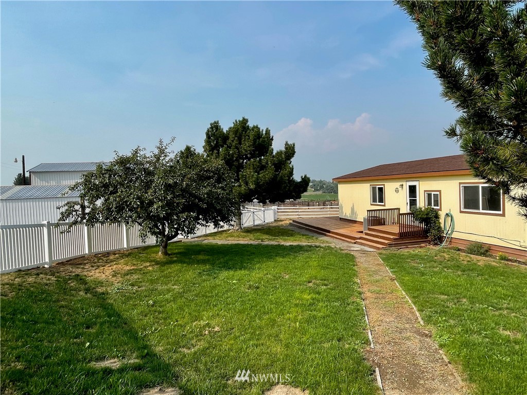 1660 Orchard Road Ellensburg, WA 98926 - Photo 4 of 27