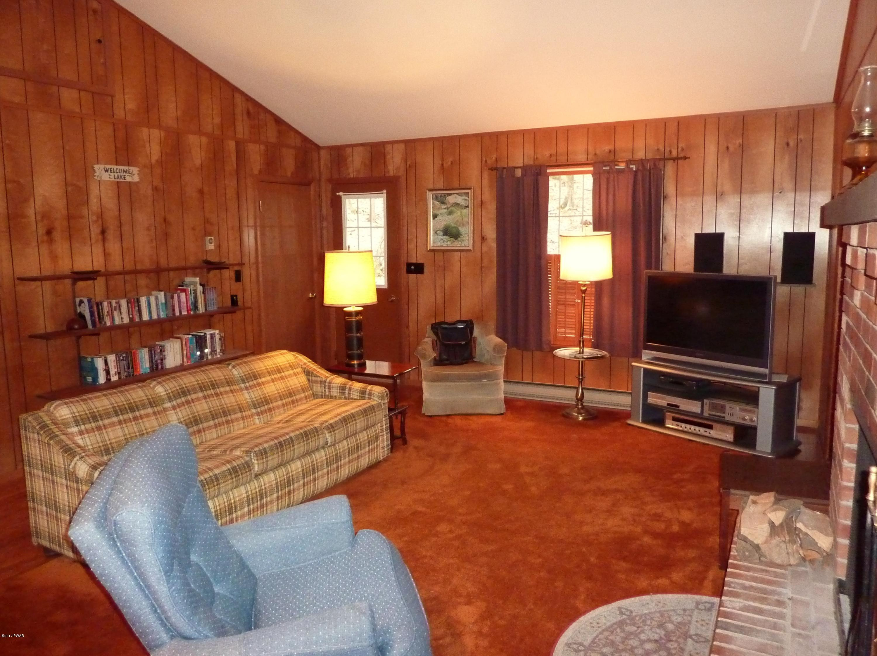 106 Cold Spring Lane Greentown, PA 18426 - Photo 13 of 44