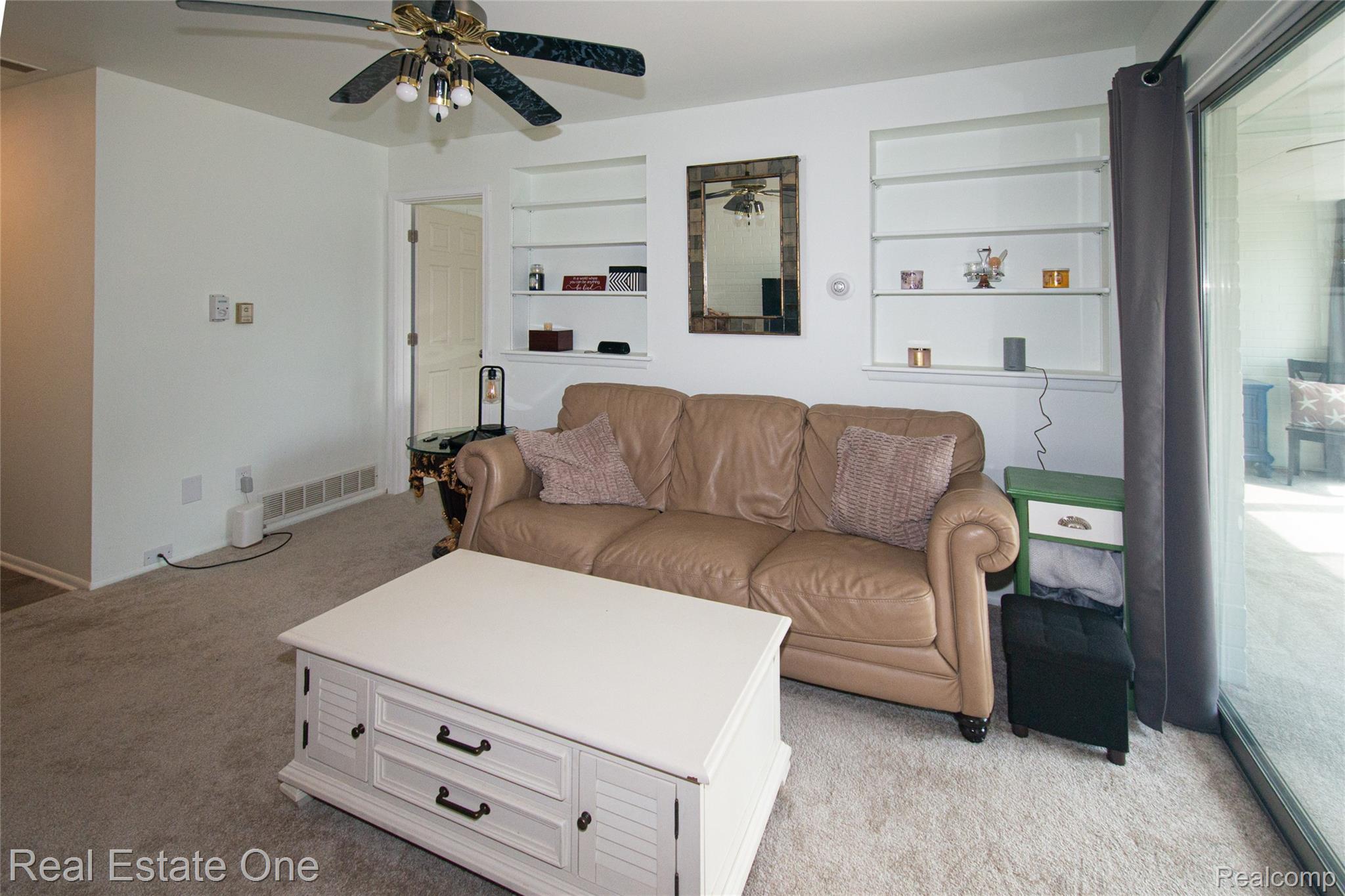 26955 Milford Road, Unit 24 New Hudson, MI 48165 - Photo 7 of 26 009_2.jpg