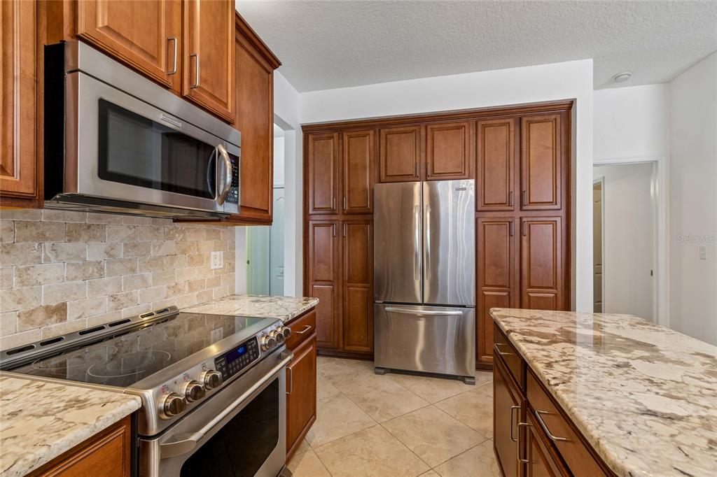 12155 Infinity Drive New Port Richey, FL 34654 - Photo 20 of 75