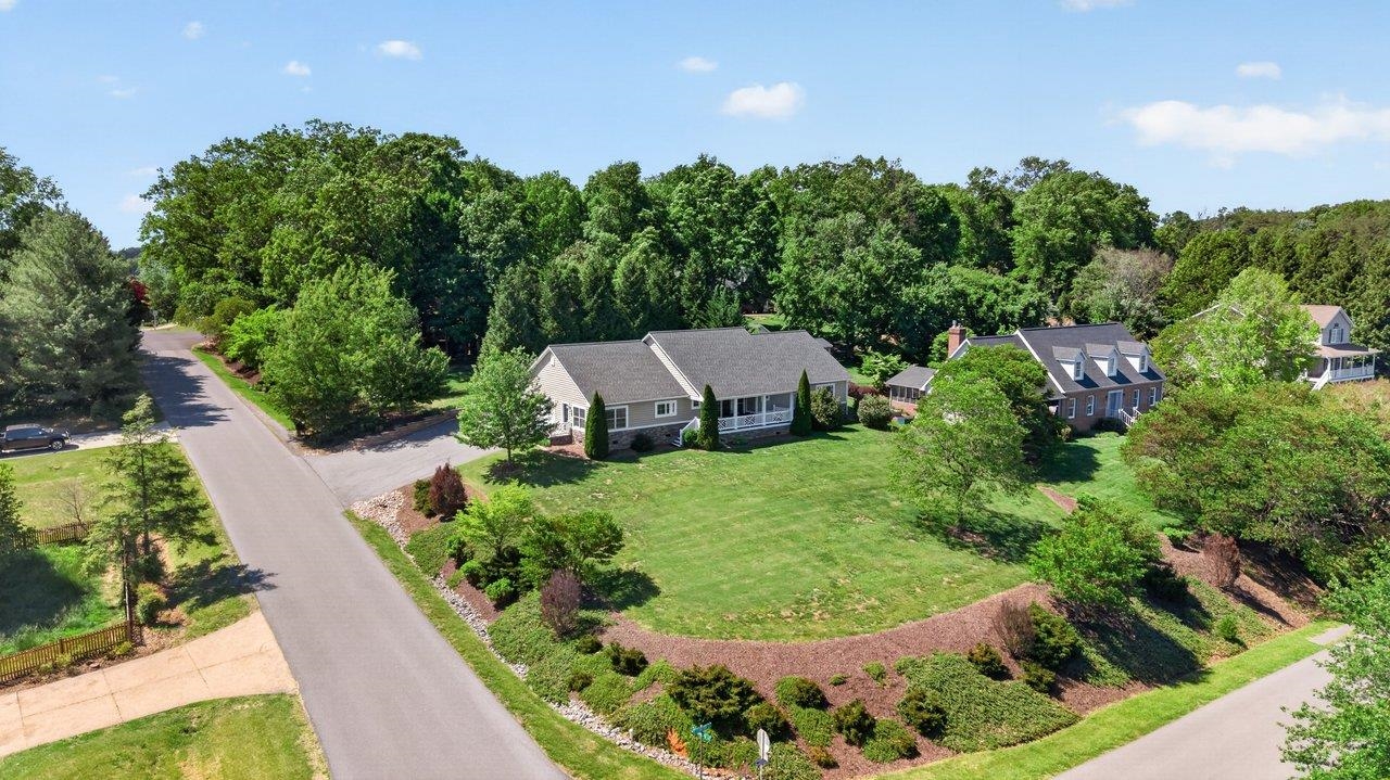 3090 Arrowhead Road Harrisonburg, VA 22801 - Photo 2 of 75