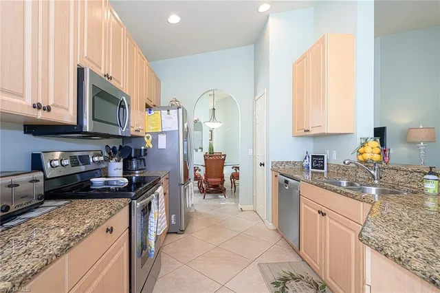 $4,700 | 3058 Driftwood Way, Unit 4408, Naples, FL 34109