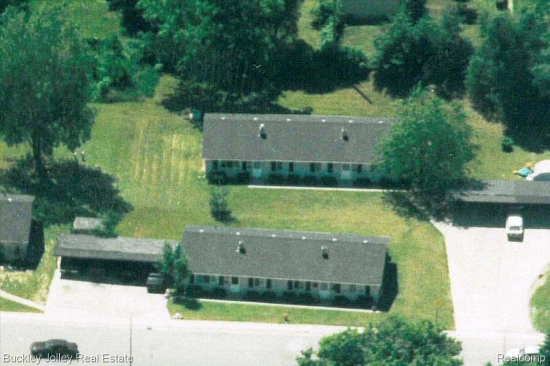170 O'Doherty Road Brighton, MI 48116 - Photo 2 of 10 aerial 1