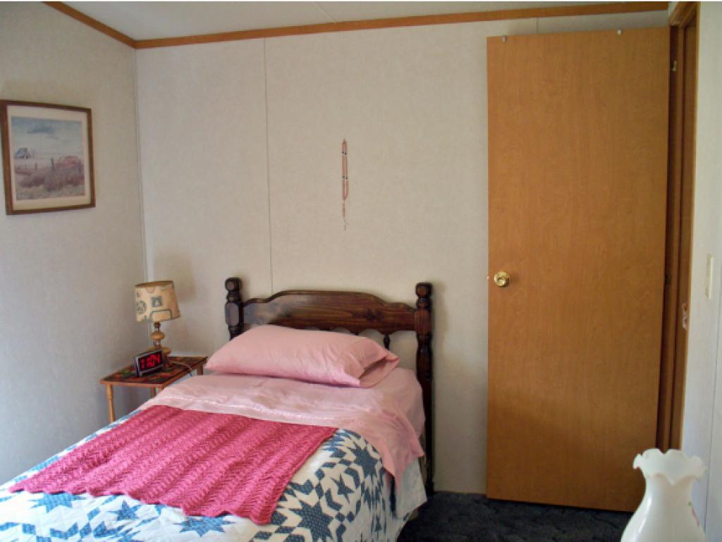 5 Brookside Mobile Manor Rutland, VT 05701 - Photo 22 of 25 Gallery Image 22