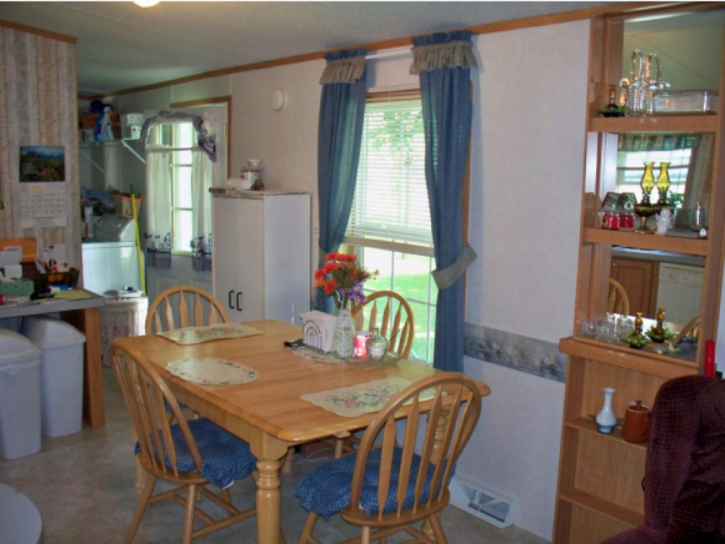 5 Brookside Mobile Manor Rutland, VT 05701 - Photo 7 of 25 Gallery Image 7