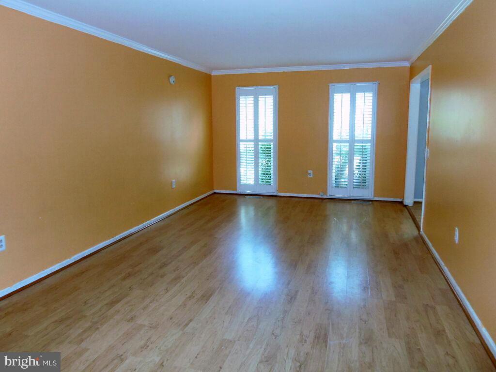 11803 Bignonia Terrace Laurel, MD 20708 - Photo 11 of 30 Living Room