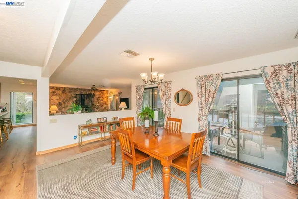 $575,000 | 2393 Poker Bar Road, Douglas City, CA 96024