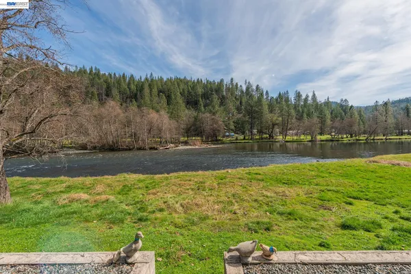 $575,000 | 2393 Poker Bar Road, Douglas City, CA 96024