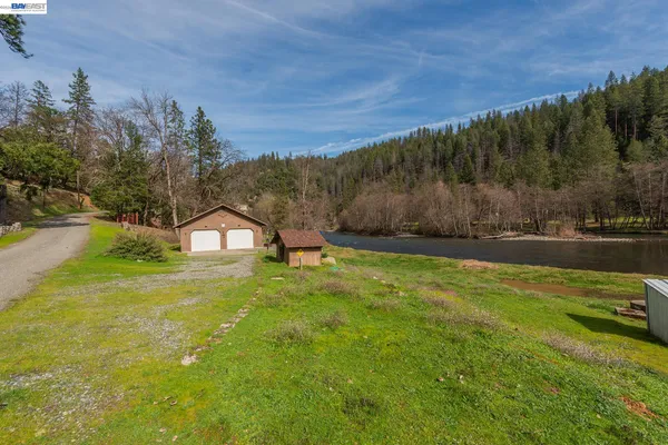 $575,000 | 2393 Poker Bar Road, Douglas City, CA 96024