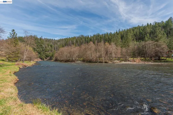 $575,000 | 2393 Poker Bar Road, Douglas City, CA 96024