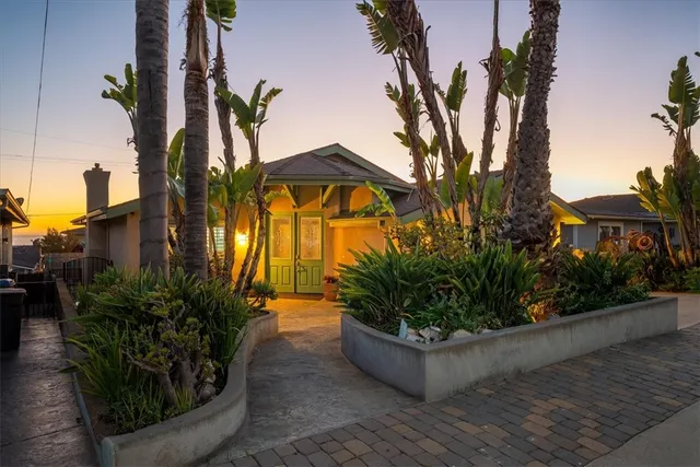 $1,524,000 | 951 Fresno Street, Pismo Beach, CA 93449