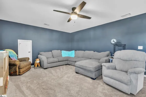 $487,500 | 1017 Waterside Drive, Easley, SC 29642